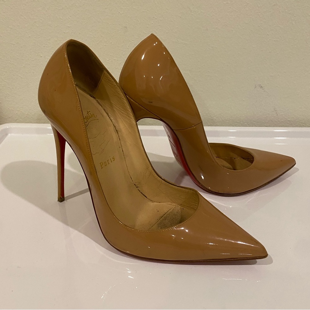 Christian Louboutin So Kate 120 mm Pumps - Patent calf leather- Blush Beige